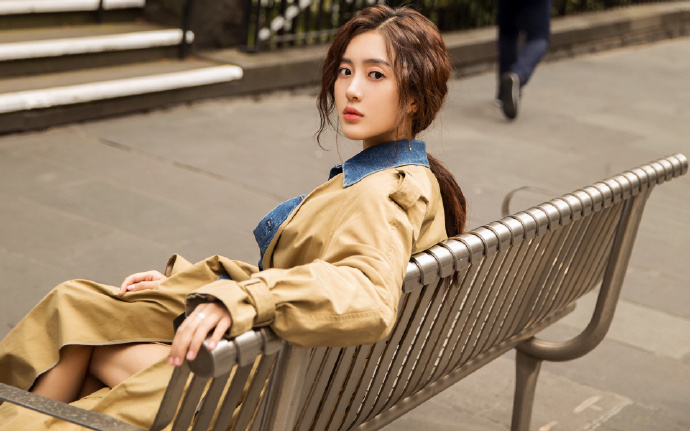 中俄界江乌苏里江明水期开渔 渔民喜获第一网鲜鱼